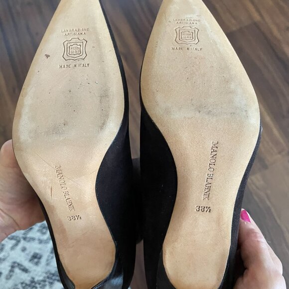 Manolo Blahnik Brown Suede Knee-High Heeled Boots - Picture 4 of 13